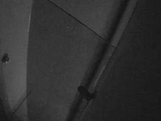 voyeurcam-casa-salsa-bathroom-7