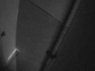 voyeurcam-casa-salsa-bathroom-7