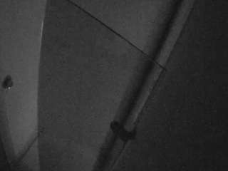 voyeurcam-casa-salsa-bathroom-7