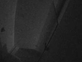 voyeurcam-casa-salsa-bathroom-7