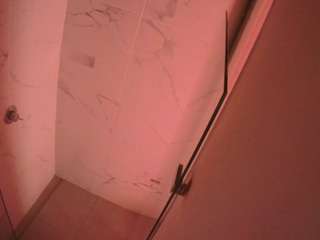 voyeurcam-casa-salsa-bathroom-7