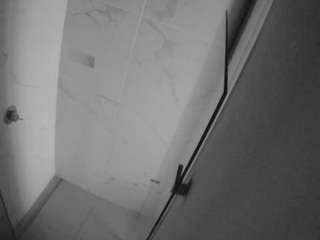 voyeurcam-casa-salsa-bathroom-7