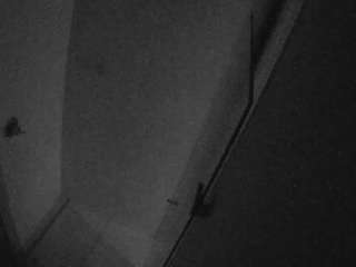 voyeurcam-casa-salsa-bathroom-7