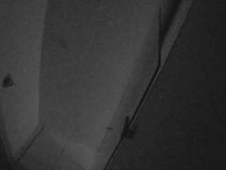 voyeurcam-casa-salsa-bathroom-7