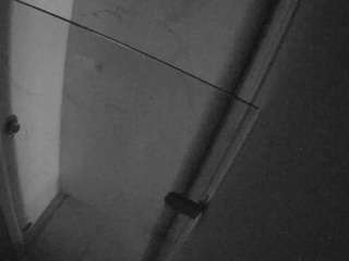 voyeurcam-casa-salsa-bathroom-7
