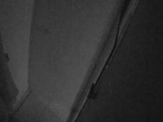 voyeurcam-casa-salsa-bathroom-7