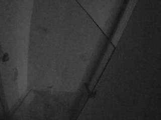 voyeurcam-casa-salsa-bathroom-7