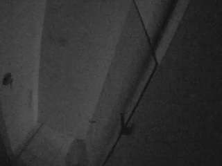 voyeurcam-casa-salsa-bathroom-7