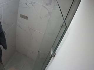 voyeurcam-casa-salsa-bathroom-7