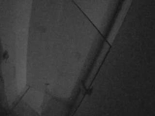 voyeurcam-casa-salsa-bathroom-7