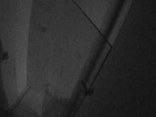 voyeurcam-casa-salsa-bathroom-7