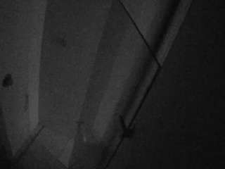 voyeurcam-casa-salsa-bathroom-7