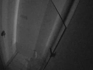 voyeurcam-casa-salsa-bathroom-7