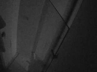 voyeurcam-casa-salsa-bathroom-7