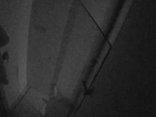 voyeurcam-casa-salsa-bathroom-7