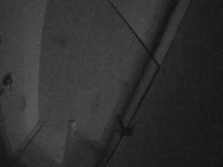 voyeurcam-casa-salsa-bathroom-7