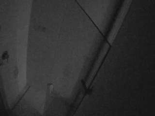 voyeurcam-casa-salsa-bathroom-7