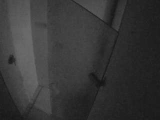 voyeurcam-casa-salsa-bathroom-7