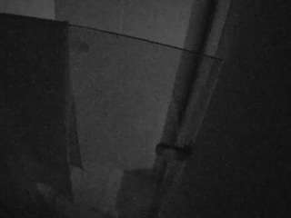 voyeurcam-casa-salsa-bathroom-7