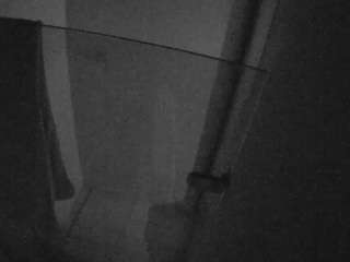 voyeurcam-casa-salsa-bathroom-7