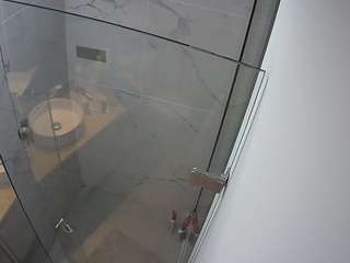 voyeurcam-casa-salsa-bathroom-7