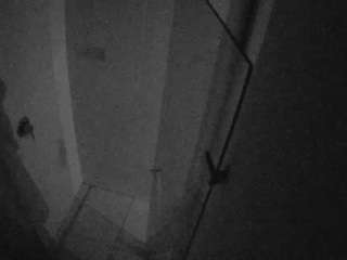 voyeurcam-casa-salsa-bathroom-7