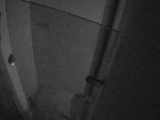 voyeurcam-casa-salsa-bathroom-7