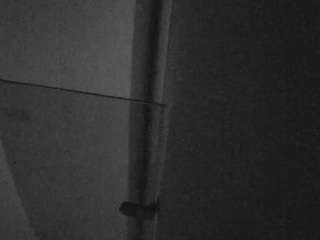 voyeurcam-casa-salsa-bathroom-7