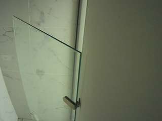 voyeurcam-casa-salsa-bathroom-7