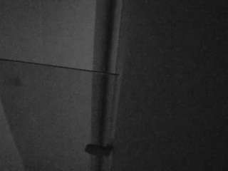 voyeurcam-casa-salsa-bathroom-7