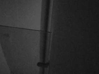 voyeurcam-casa-salsa-bathroom-7