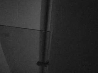 voyeurcam-casa-salsa-bathroom-7