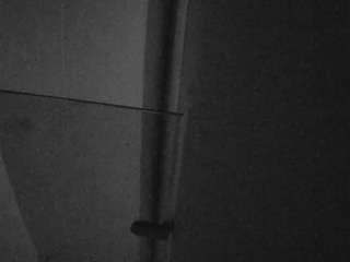 voyeurcam-casa-salsa-bathroom-7
