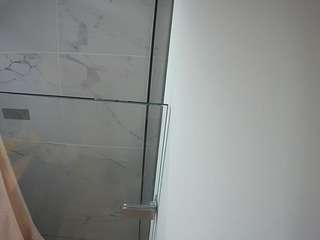 voyeurcam-casa-salsa-bathroom-7