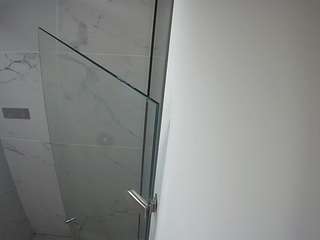 voyeurcam-casa-salsa-bathroom-7