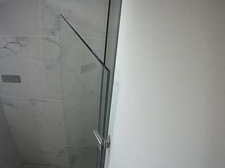 voyeurcam-casa-salsa-bathroom-7