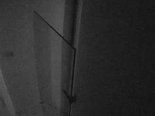voyeurcam-casa-salsa-bathroom-7