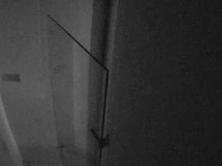 voyeurcam-casa-salsa-bathroom-7