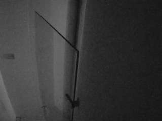 voyeurcam-casa-salsa-bathroom-7