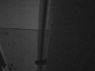 voyeurcam-casa-salsa-bathroom-7