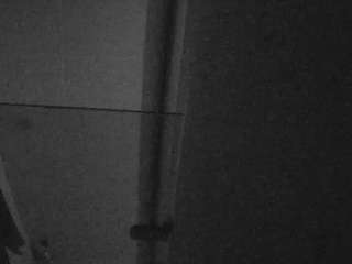 このモデルは現在ライブ中です。 voyeurcam-casa-salsa-bathroom-7