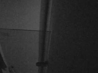 voyeurcam-casa-salsa-bathroom-7