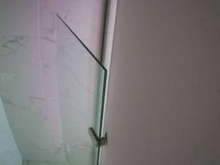 voyeurcam-casa-salsa-bathroom-7
