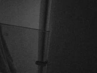 voyeurcam-casa-salsa-bathroom-7