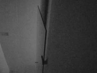 voyeurcam-casa-salsa-bathroom-7