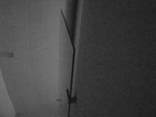 voyeurcam-casa-salsa-bathroom-7