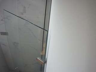 voyeurcam-casa-salsa-bathroom-7