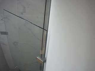 voyeurcam-casa-salsa-bathroom-7