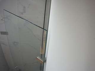 voyeurcam-casa-salsa-bathroom-7