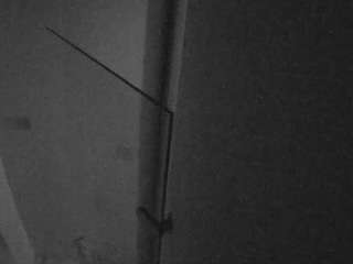voyeurcam-casa-salsa-bathroom-7